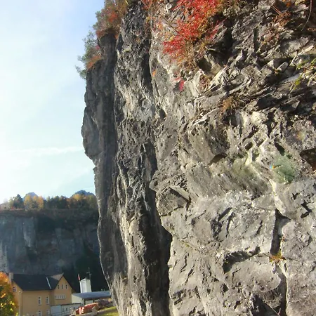 Zum Klettersteig - Kletterwand, Abstellraum Fuer Oder Bikes, Sauna, Kellerbar, *