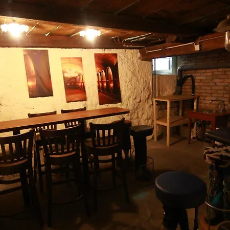 Zum Klettersteig - Kletterwand, Abstellraum Fuer Oder Bikes, Sauna, Kellerbar, *