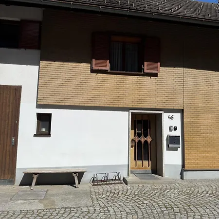 Zum Klettersteig - Kletterwand, Abstellraum Fuer Oder Bikes, Sauna, Kellerbar, Burs