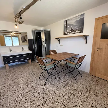 Zum Klettersteig - Kletterwand, Abstellraum Fuer Oder Bikes, Sauna, Kellerbar, *
